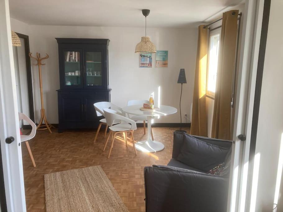 Appartement Le Coty Bolbec Buitenkant foto