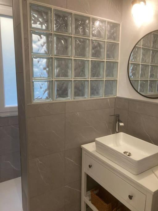 Appartement Le Coty Bolbec Buitenkant foto